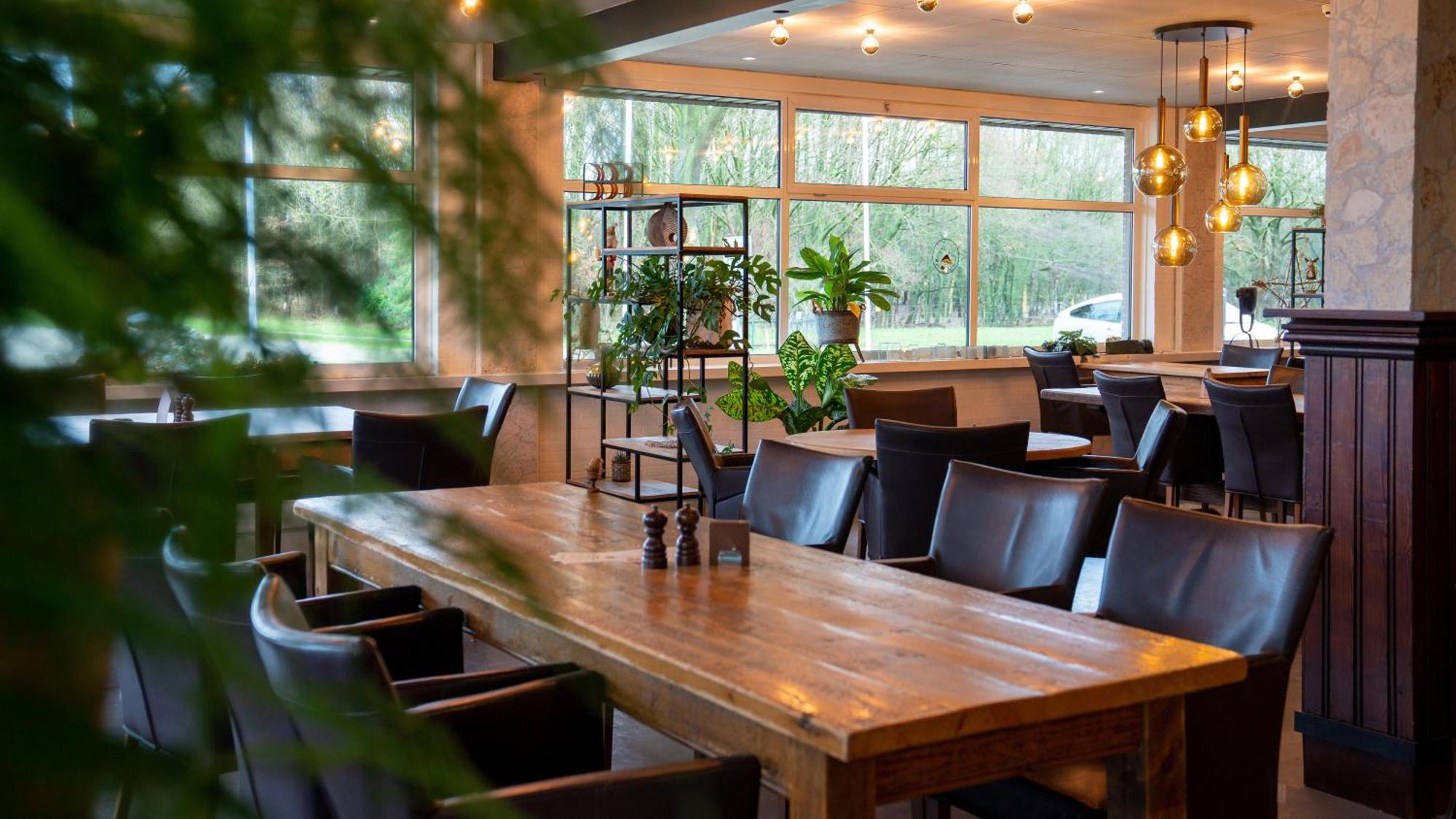 Hotel Martensplek Tiendeveen ภายนอก รูปภาพ