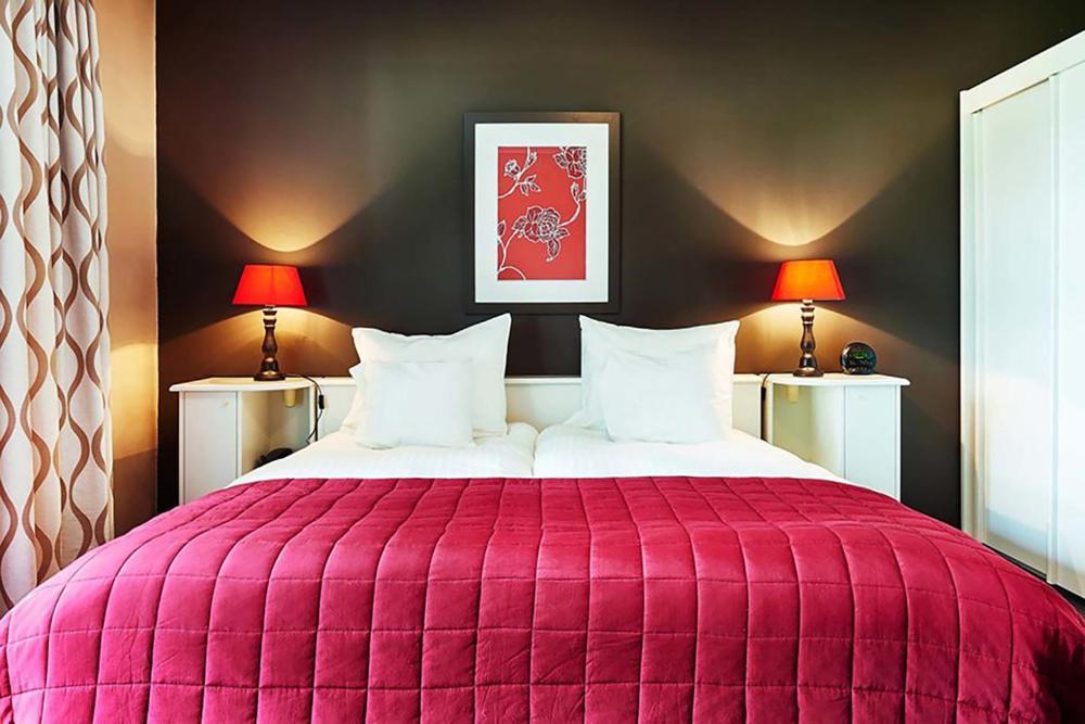 Hotel Martensplek Tiendeveen ภายนอก รูปภาพ